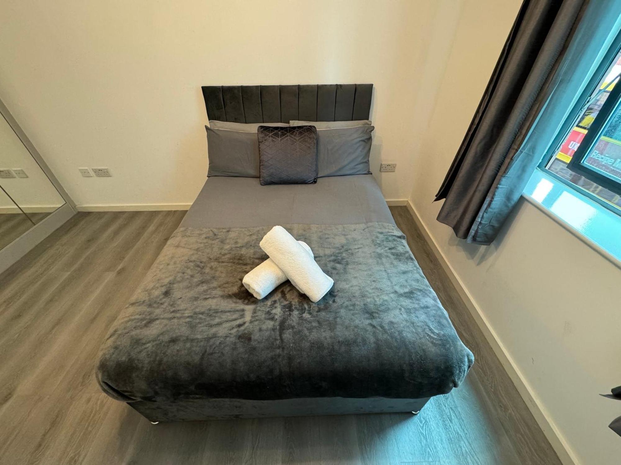 Modern Smart 2 Bedroom Apartment Central แมนเชสเตอร์ ภายนอก รูปภาพ